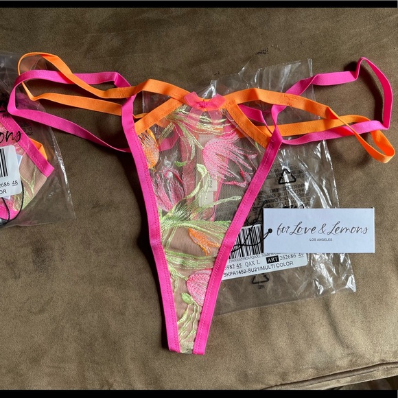 NWT For Love and Lemons FL&L Oversized Tulip Panty M & L - Picture 5 of 7